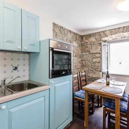Ferienhaus Sarar Kotor Crikvenica