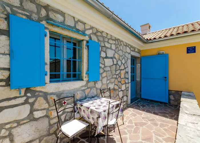 Sarar Kotor Hébergement de vacances