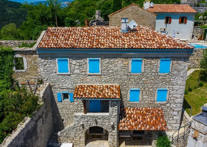 Sarar Kotor * Crikvenica